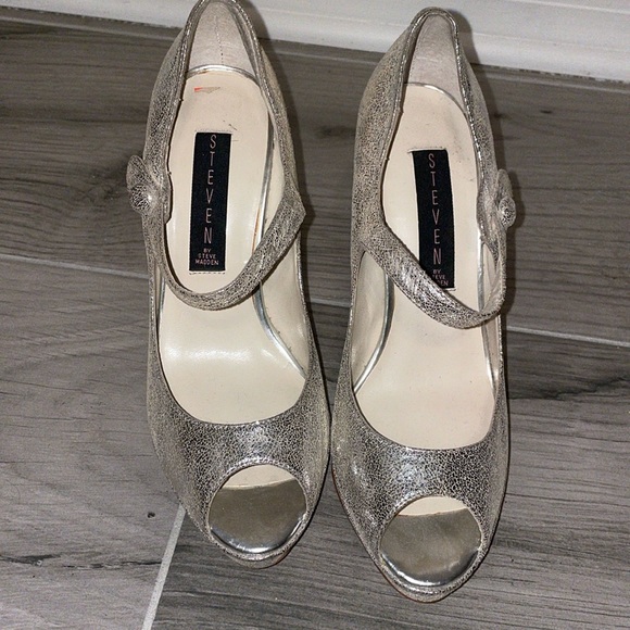 Steve Madden heels - Picture 2 of 13